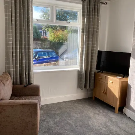 Hébergement de vacances 2 Bed With Private Off Street Parking, Haverigg